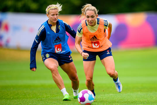 Hanna Glas and Elin Rubensson of the Swedish women's