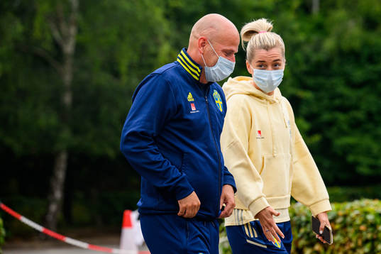 Bläddra bland fler bilder av UEFA Women's Euro 2022, day 18, Sweden, Press conference