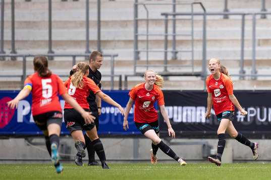 Arna-Björnar jublar