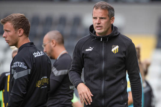 Häckens tränare Robert Vilahamn
