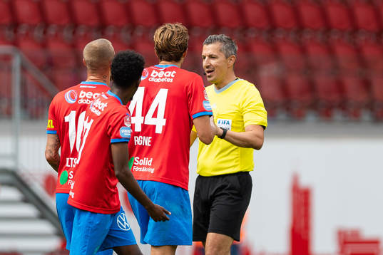 Helsingborgs Alexander Faltsetas , Taha Ali och Thomas