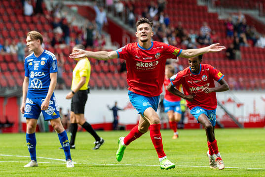 Helsingborgs Armin Gigovic jublar