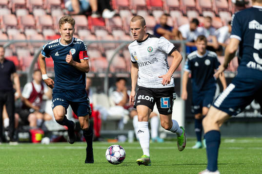 Utsiktens Erik Westermark och Örebros Daniel Gustafsson