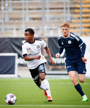 Örebros Alfred Olatomi Olaniyan