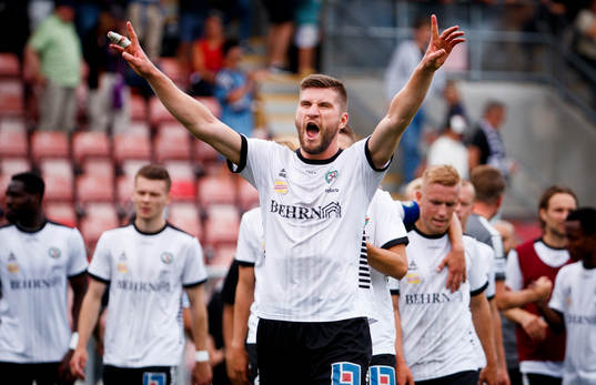 Örebro Axel Andresson jublar