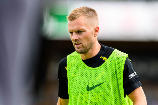 s Sebastian Larsson