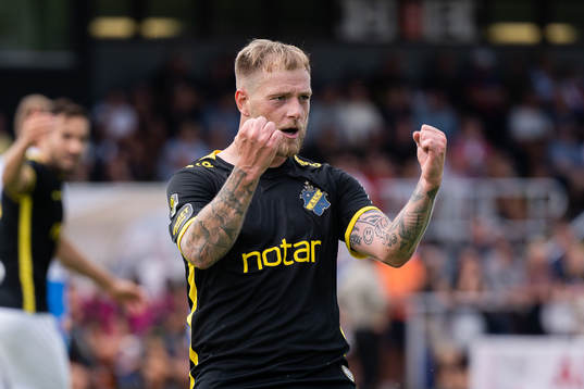 AIKs John Guidetti jublar