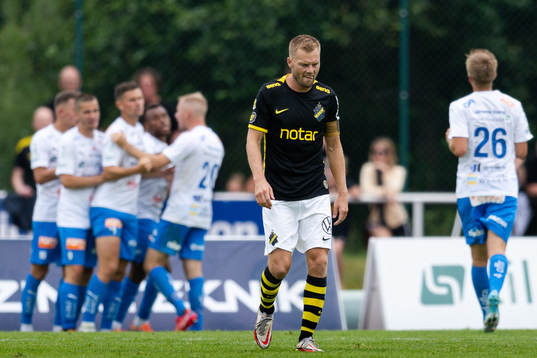 AIKs Sebastian Larsson deppar