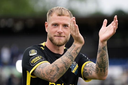 AIKs John Guidetti jublar