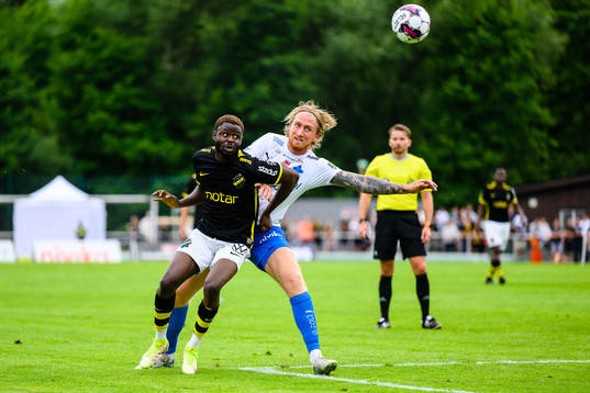 s Benjamin Mbunga Kimpioka och Värnamos Hampus Näsström