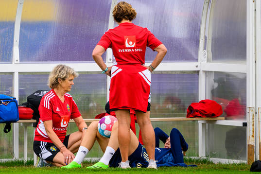 Kristina Forsblom, physio, Annica Näsmark, physio  and