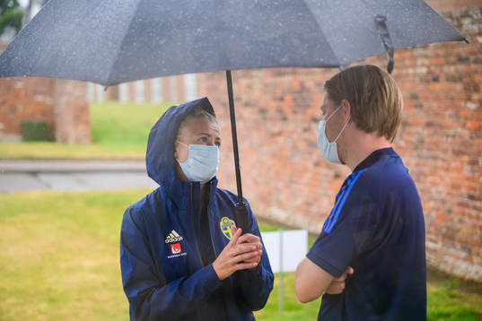 Hanna Glas and Fredrik Madestam, press officer of the