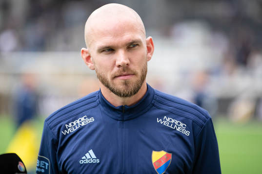 Djurgårdens Marcus Danielson innan fotbollsmatchen i