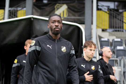 Häckens Blair Turgott innan fotbollsmatchen i Allsvenskan