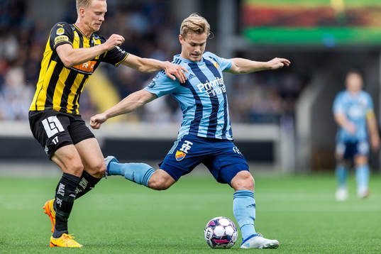 Häckens Gustav Berggren och Djurgårdens Hampus Finndell