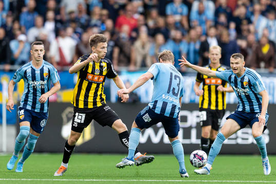 Häckens Kristoffer Lund Hansen och Djurgårdens Hampus