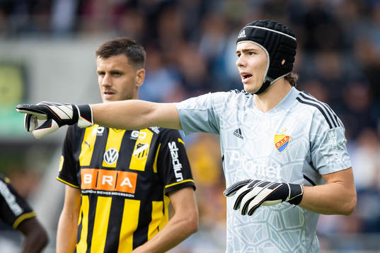 Djurgårdens målvakt Jacob Widell Zetterström