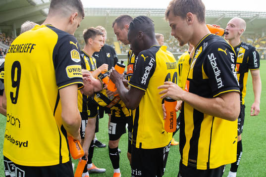 Häcken innan fotbollsmatchen i Allsvenskan mellan Häcken