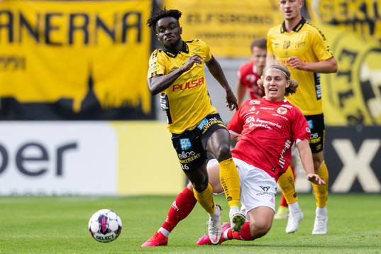 Elfsborgs Emmanuel Boateng och Kalmars Sebastian Nanasi