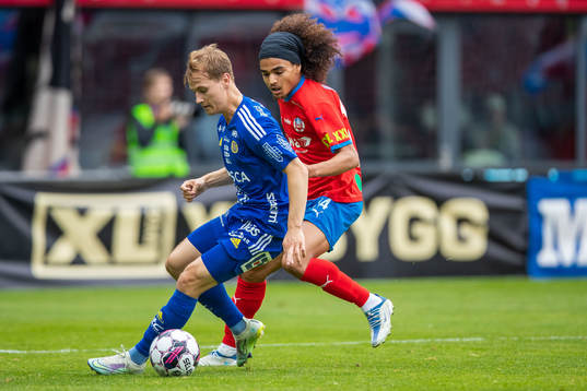GIF Sundsvalls Saku Ylätupa och Helsingborgs Adam Kaied