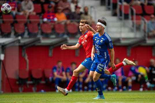 Helsingborgs Rasmus Wiedesheim-Paul och GIF Sundsvalls