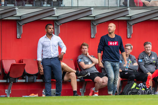 Helsingborgs tränare Alvaro Santos och tränare Mattias