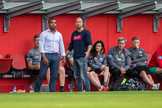 Helsingborgs tränare Alvaro Santos och tränare Mattias