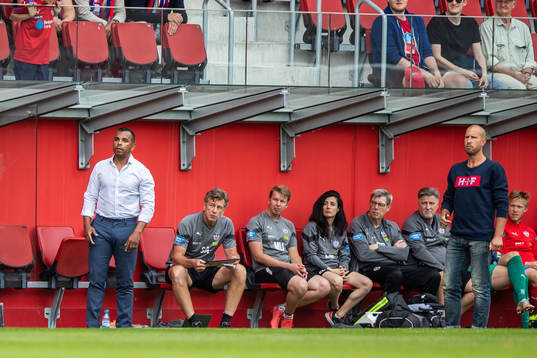 Helsingborgs tränare Alvaro Santos och tränare Mattias