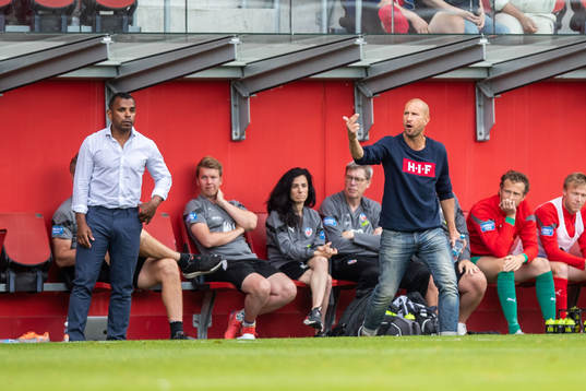 Helsingborgs tränare Alvaro Santos och tränare Mattias
