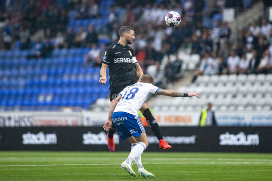 IFK Göteborgs Marcus Berg och IFK Norrköpings Ari Freyr