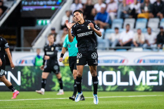 IFK Göteborgs Alexander Jallow deppar