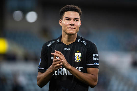 IFK Göteborgs Alexander Jallow jublar