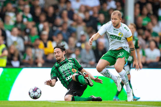 Varbergs Robin Tranberg och Hammarbys Darijan Bojanic