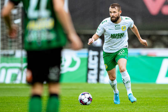 <Hammarbys Mads Fenger Nielsen