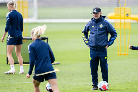 Head coach Peter Gerhardsson of the Swedish women's