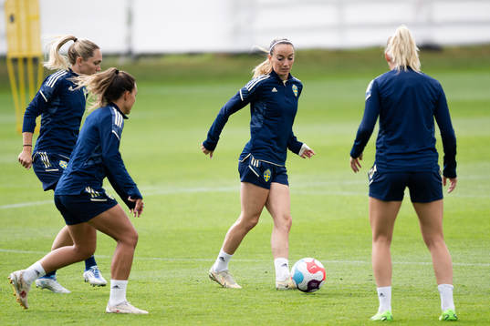 Kosovare Asllani of the Swedish women's national football