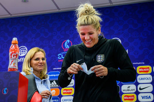 Sarina Wiegman, head coach and Millie Bright of the English
