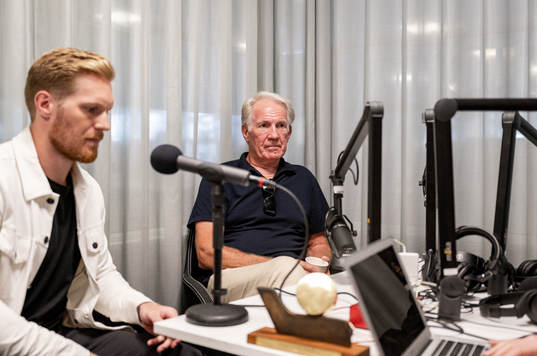 Gabriel Landeskog tilldelas Guldpucken