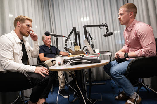 Gabriel Landeskog tilldelas Guldpucken
