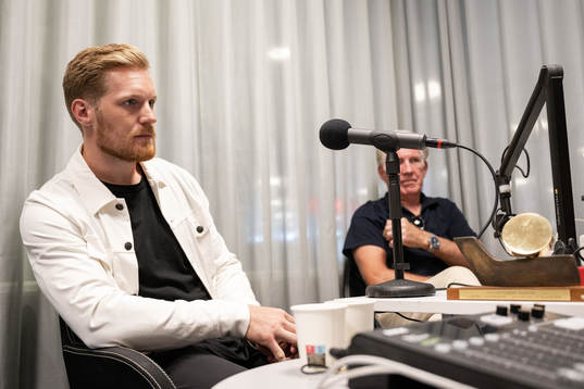 Gabriel Landeskog tilldelas Guldpucken