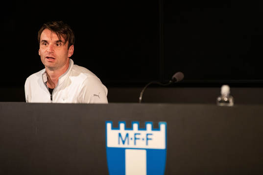 Milos Milojevic, head coach