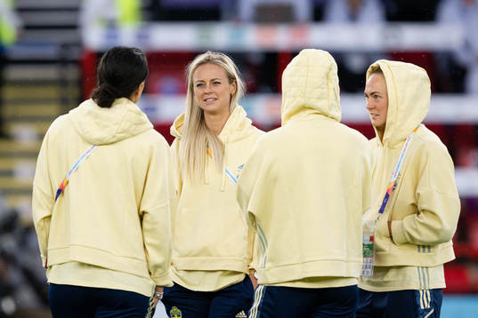 Amanda Ilestedt and Magdalena Eriksson of Sweden
