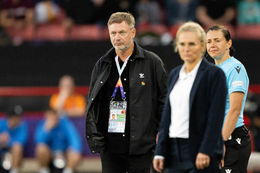 Head coach Peter Gerhardsson of Sweden and Head coach