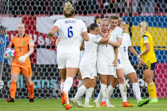 Beth Mead and Ellen White of England celebrate the 1-0 goal