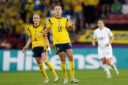 Kosovare Asllani and Filippa Angeldahl of Sweden look
