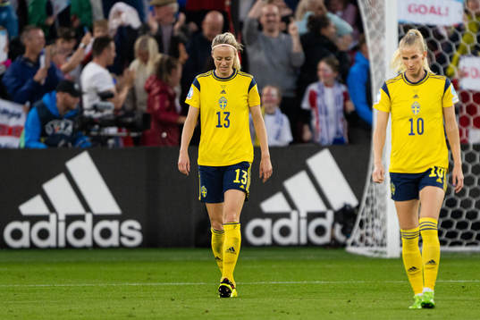 Amanda Ilestedt and Sofia Jakobsson of Sweden look dejected