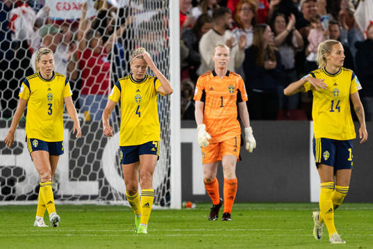 Linda Sembrant, Hanna Glas , goalkeeper Hedvig Lindahl and