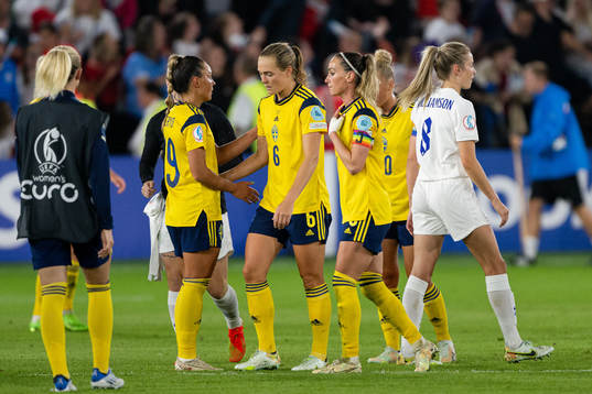 Johanna Rytting Kaneryd , Magdalena Eriksson and Kosovare