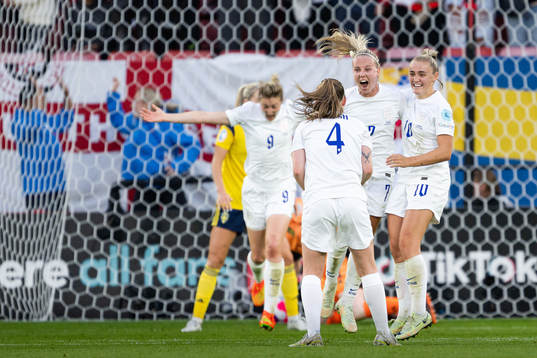 Beth Mead and Georgia Stanway of England celebrate the 1-0