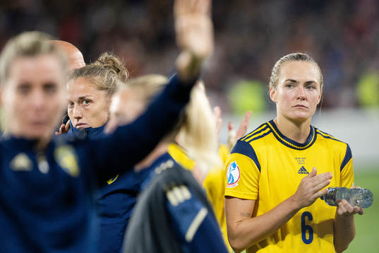 Filippa Angeldahl and Magdalena Eriksson of Sweden look